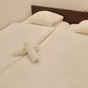 Happyrooms Piata Romana *** Бухарест